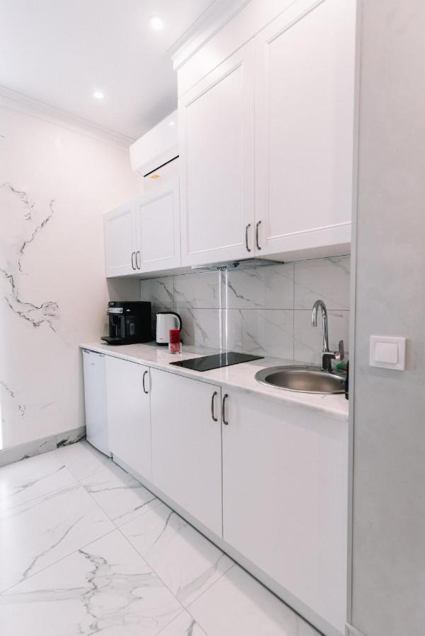 Royal Tower Vip Smart Apartments 3 Kiev Eksteriør bilde