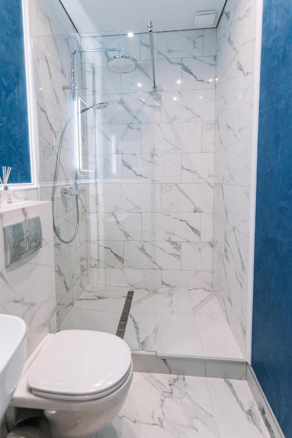 Royal Tower Vip Smart Apartments 3 Kiev Eksteriør bilde